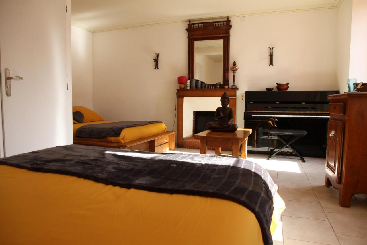 Domaine Des Fees Apartment La Gaubretiere Luaran gambar