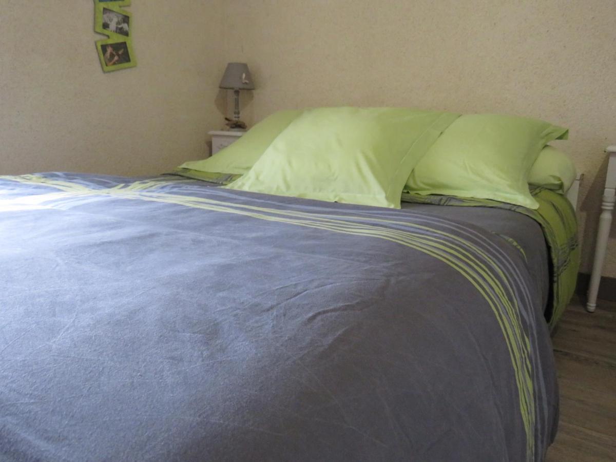 Domaine Des Fees Apartment La Gaubretiere Luaran gambar
