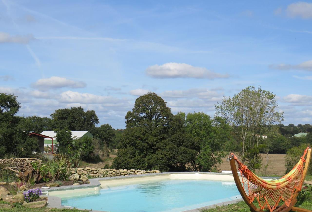 Domaine Des Fees Apartment La Gaubretiere Luaran gambar